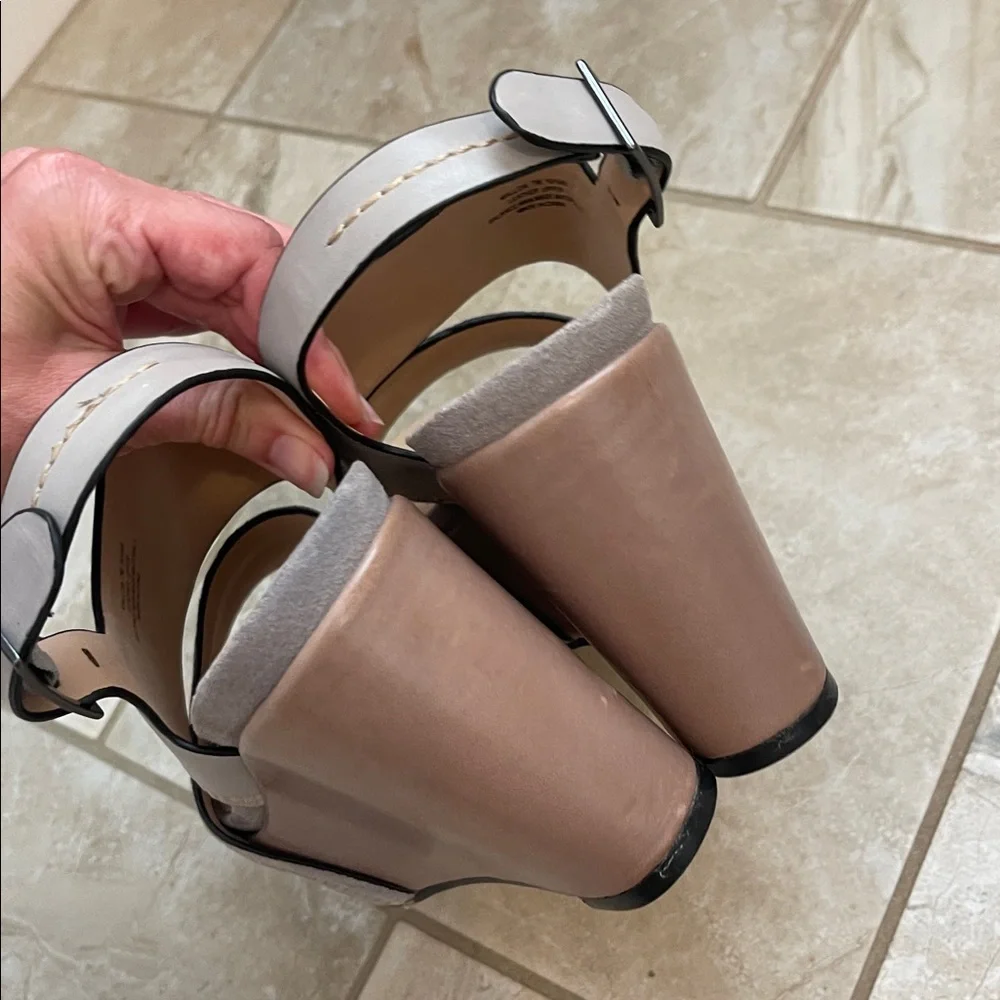 Naked Feet Mallow Platform Wedge Sandals 7